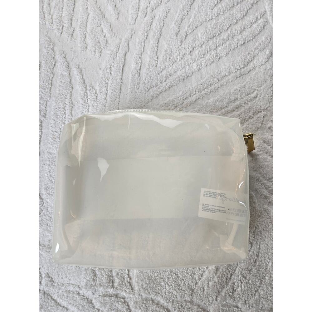 Kendall & Kylie NWT Cosmetics Makeup Travel Zip Pouch Creamy White - Picture 4 of 15